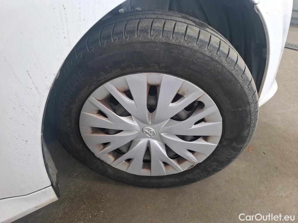  Toyota  Yaris TOYOTA  Hybride / 2019 / 5P / Berline Hybride 116h France #31