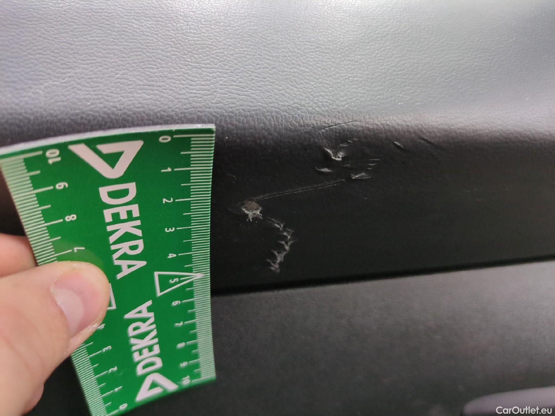  Peugeot  208  Affaire Premium 1.5 HDi 100CV BVM5 E6dT #13