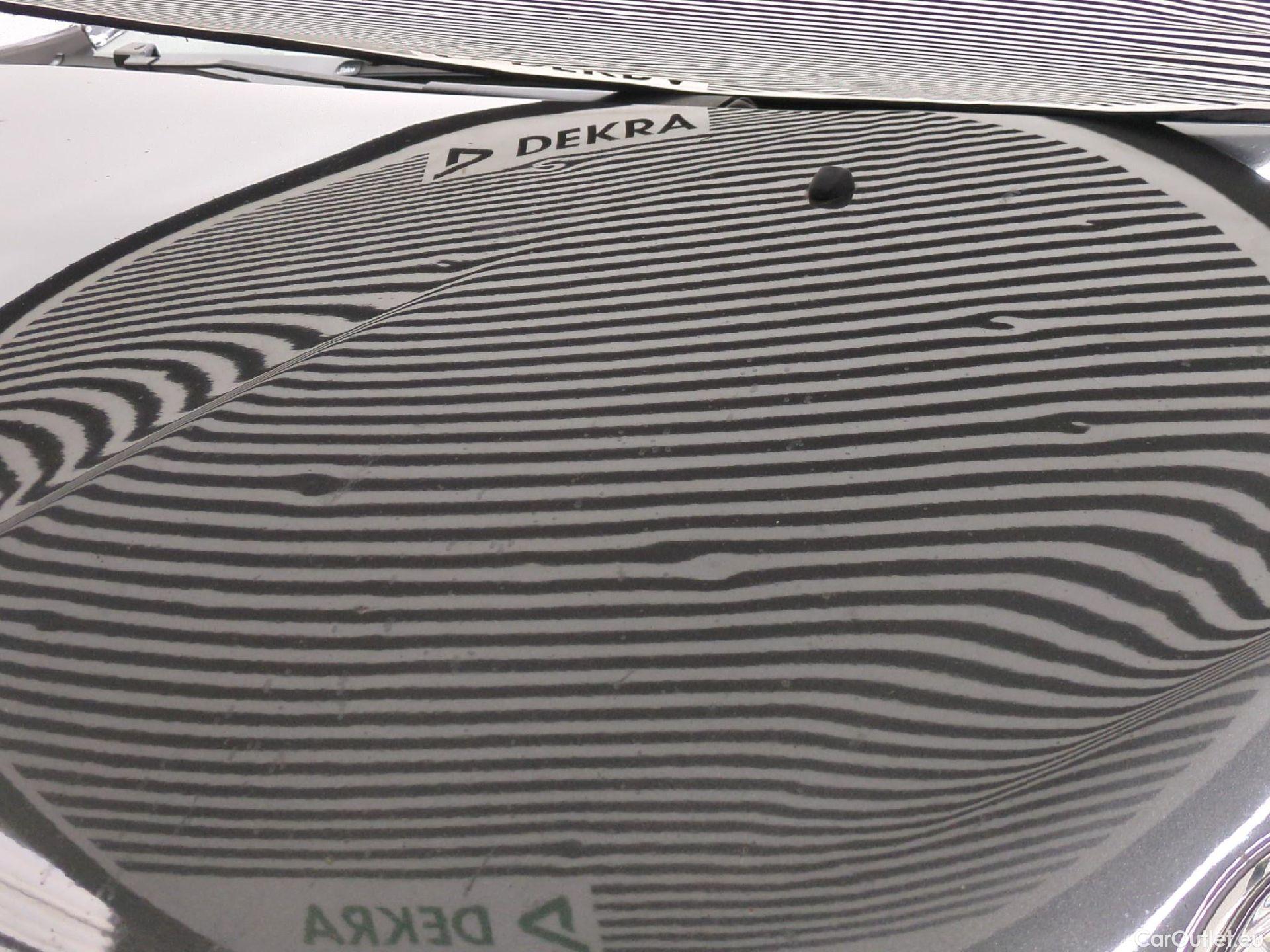  Peugeot  208  Affaire Premium 1.5 HDi 100CV BVM5 E6dT #52