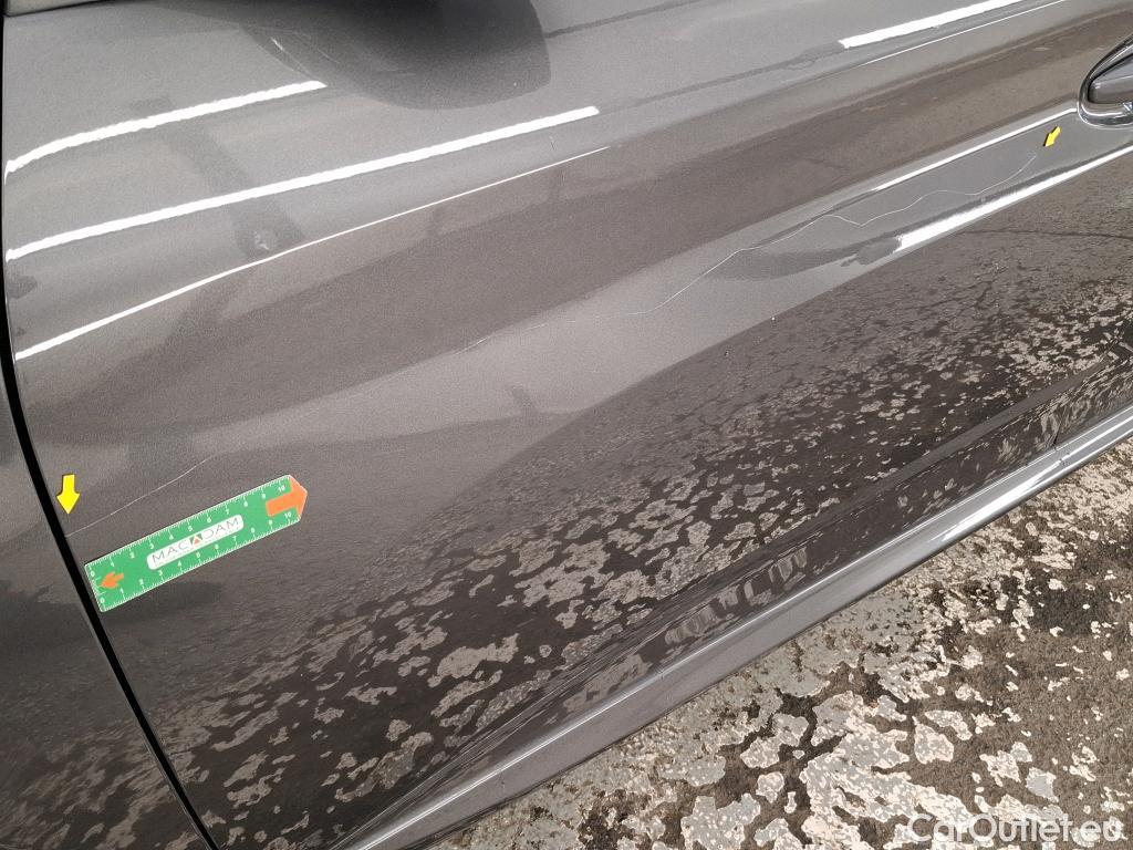  Peugeot  208  Allure Business 1.2 PureTech 100CV BVA8 E6d #15