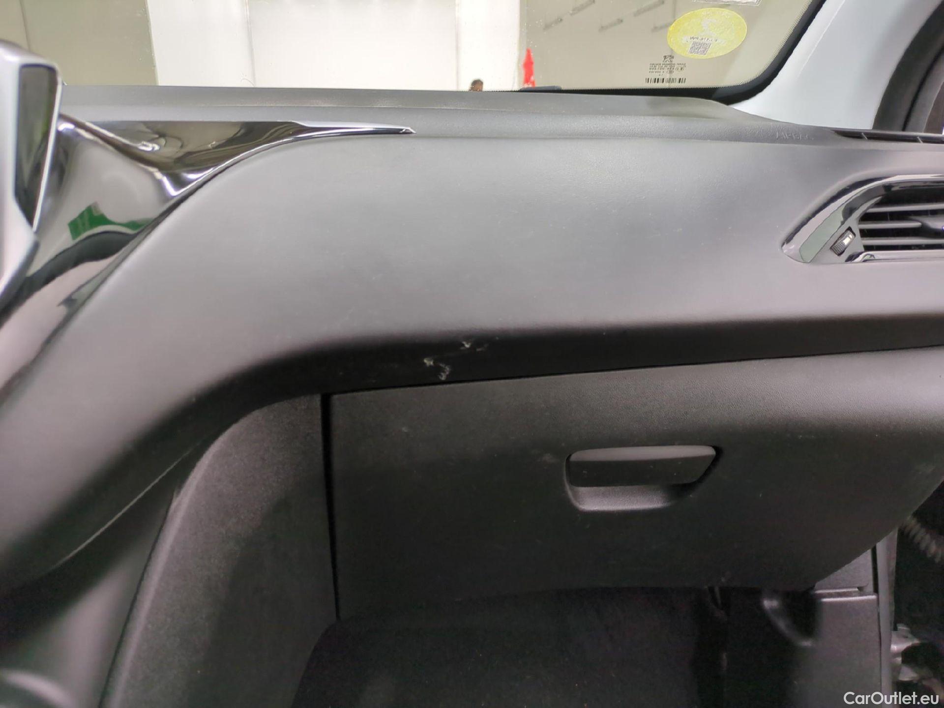  Peugeot  208  Affaire Premium 1.5 HDi 100CV BVM5 E6dT #14