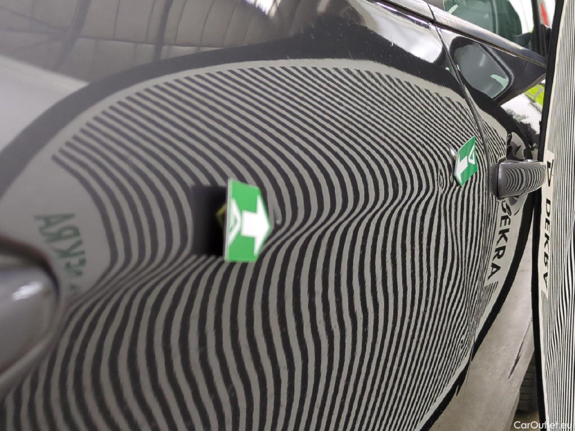  Peugeot  208  Affaire Premium 1.5 HDi 100CV BVM5 E6dT #25