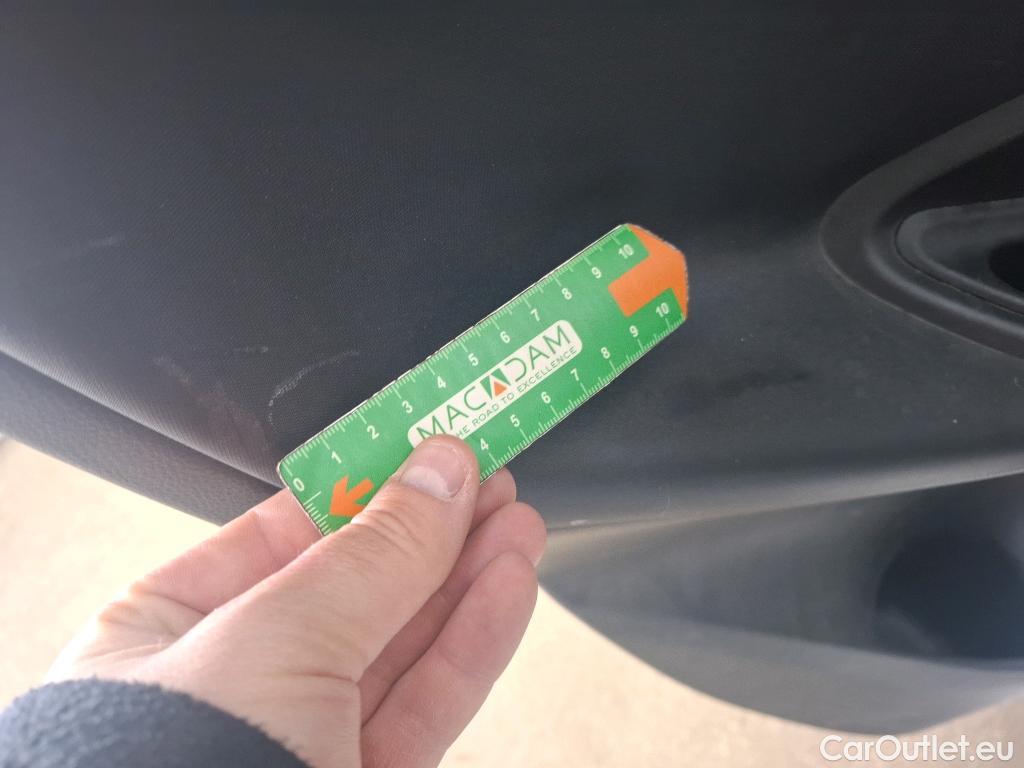  Toyota  Yaris TOYOTA  Hybride / 2019 / 5P / Berline Hybride 116h France #23