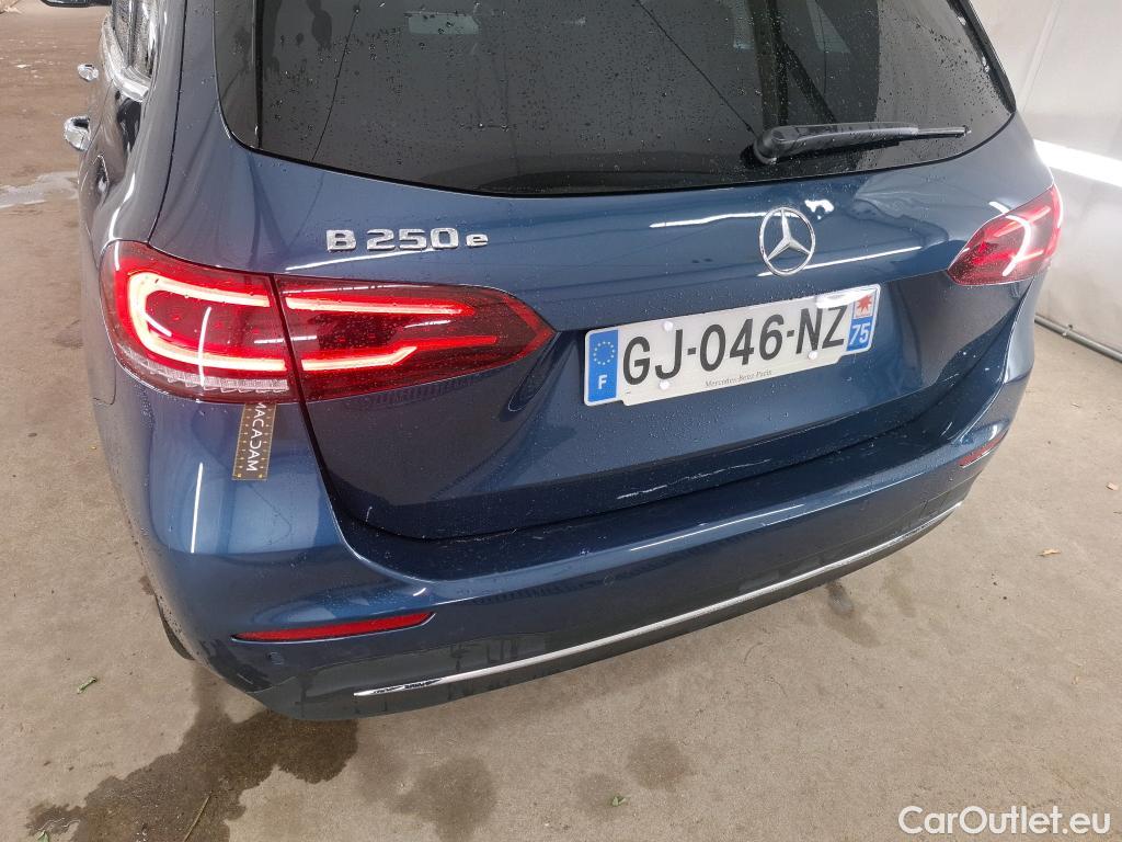  Mercedes  B-Klasse MERCEDES-BENZ Classe B / 2019 / 5P / monospace B 250e Business Line Edition #14