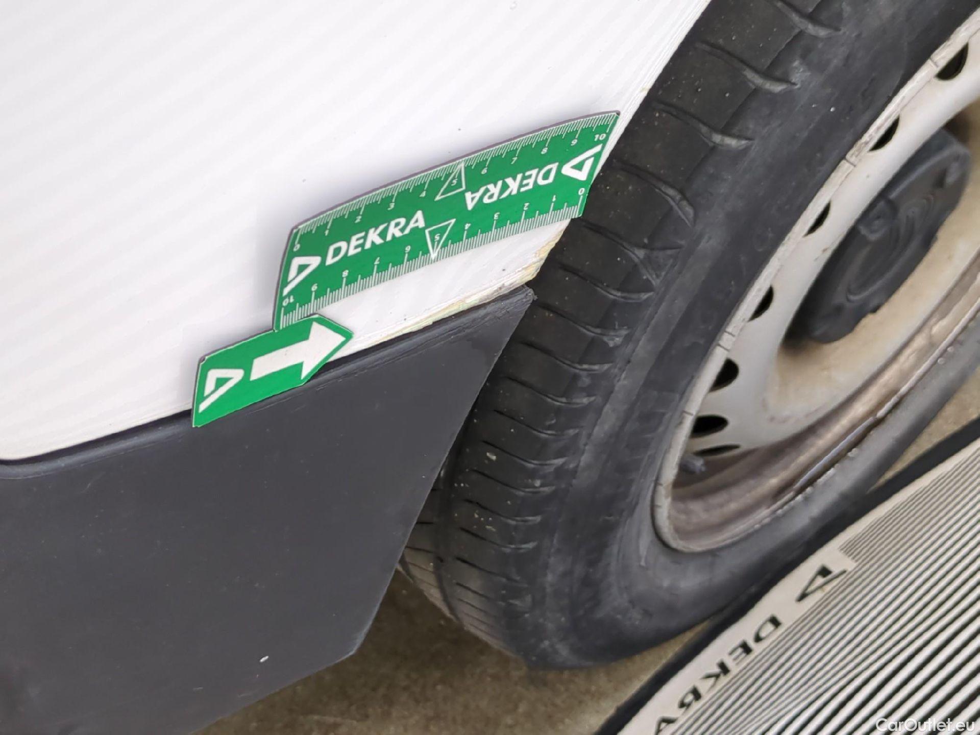  Citroen  Berlingo  Fourgon Club M 650 1.6 BlueHDi 100CV BVM5 E6 #27