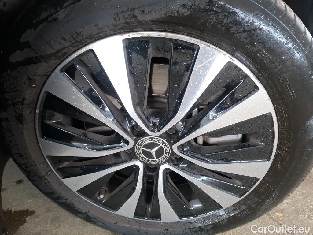  Mercedes  B-Klasse MERCEDES-BENZ Classe B / 2019 / 5P / monospace B 250e Business Line Edition #24