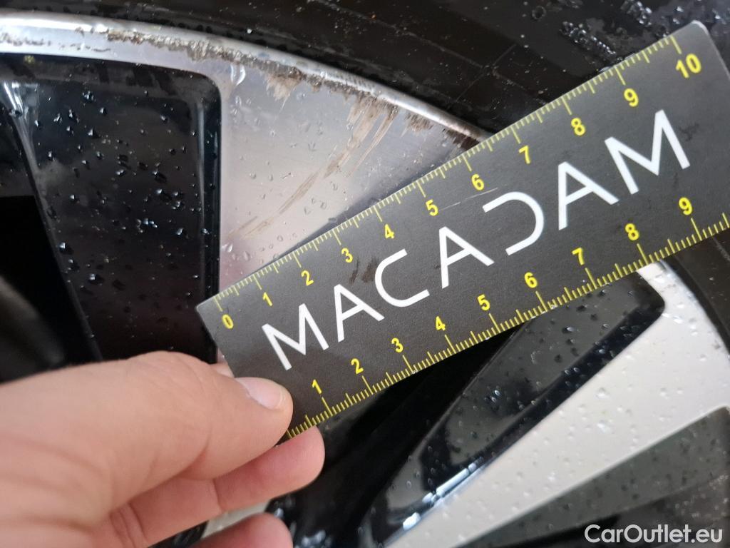  Mercedes  B-Klasse MERCEDES-BENZ Classe B / 2019 / 5P / monospace B 250e Business Line Edition #26