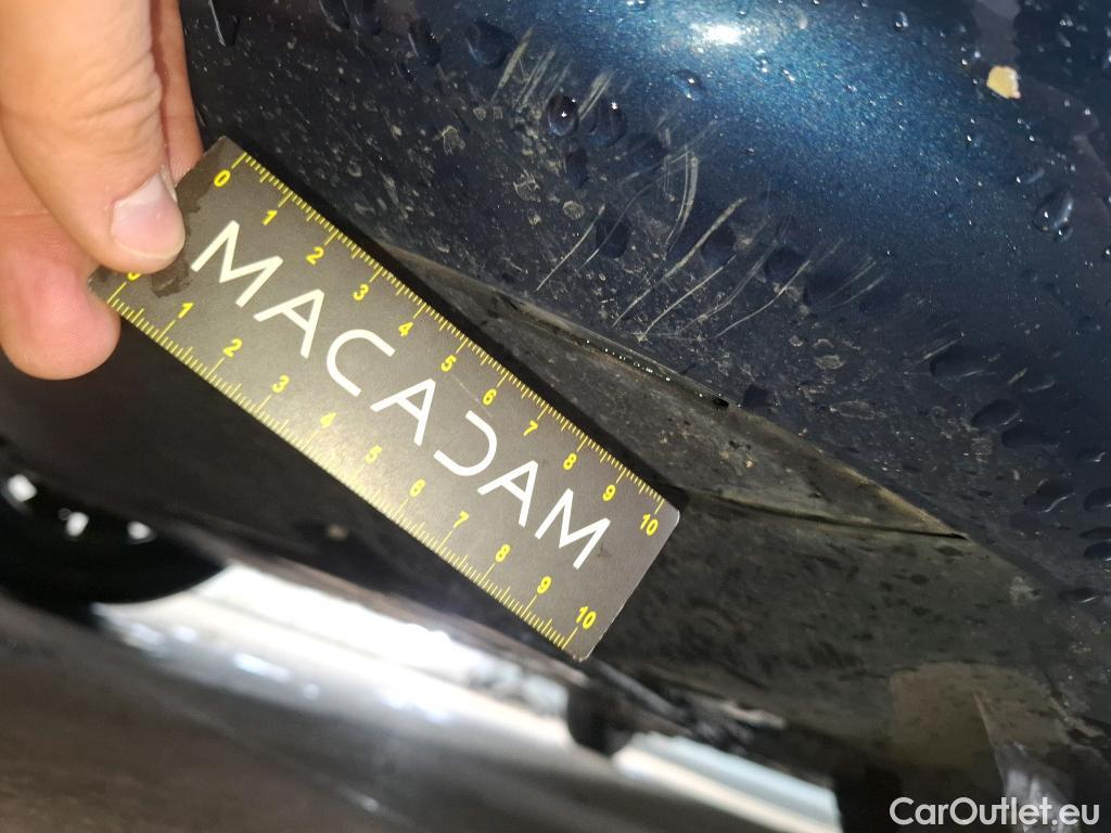  Mercedes  B-Klasse MERCEDES-BENZ Classe B / 2019 / 5P / monospace B 250e Business Line Edition #3