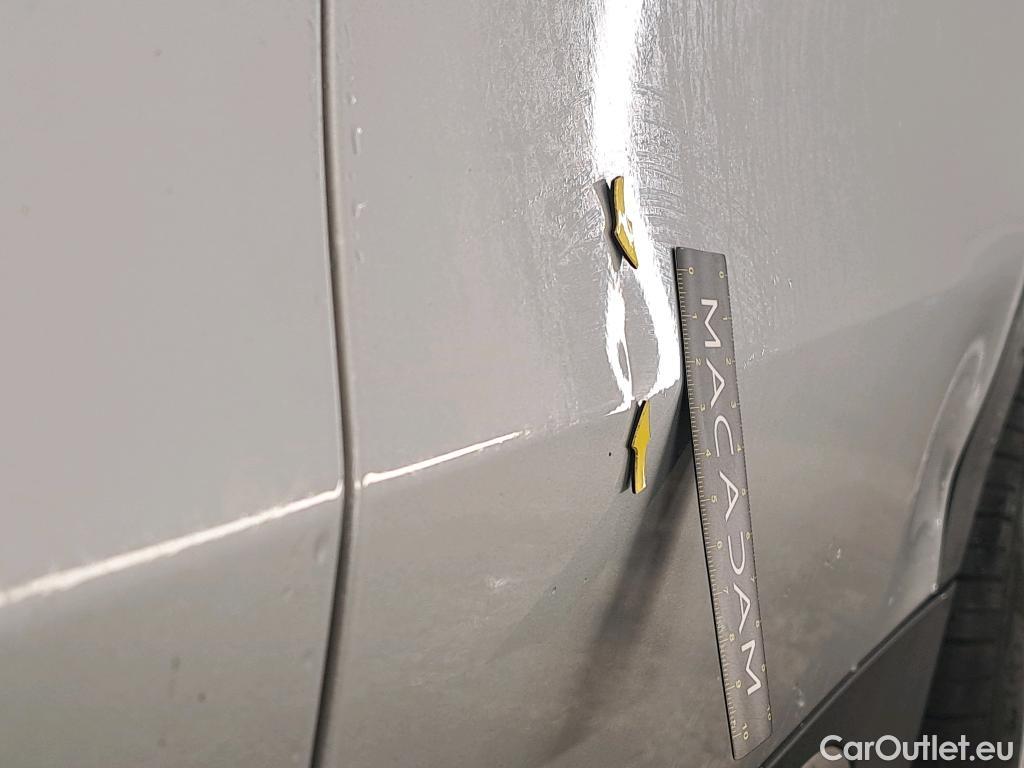  Mercedes  GLA MERCEDES-BENZ  / 2020 / 5P / SUV  200 AMG LINE DCT #6