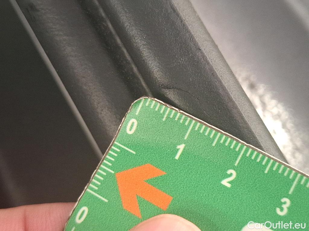  Bmw  Serie 1 BMW Série 1 / 2019 / 5P / Berline 116i DKG7 Business Design #28