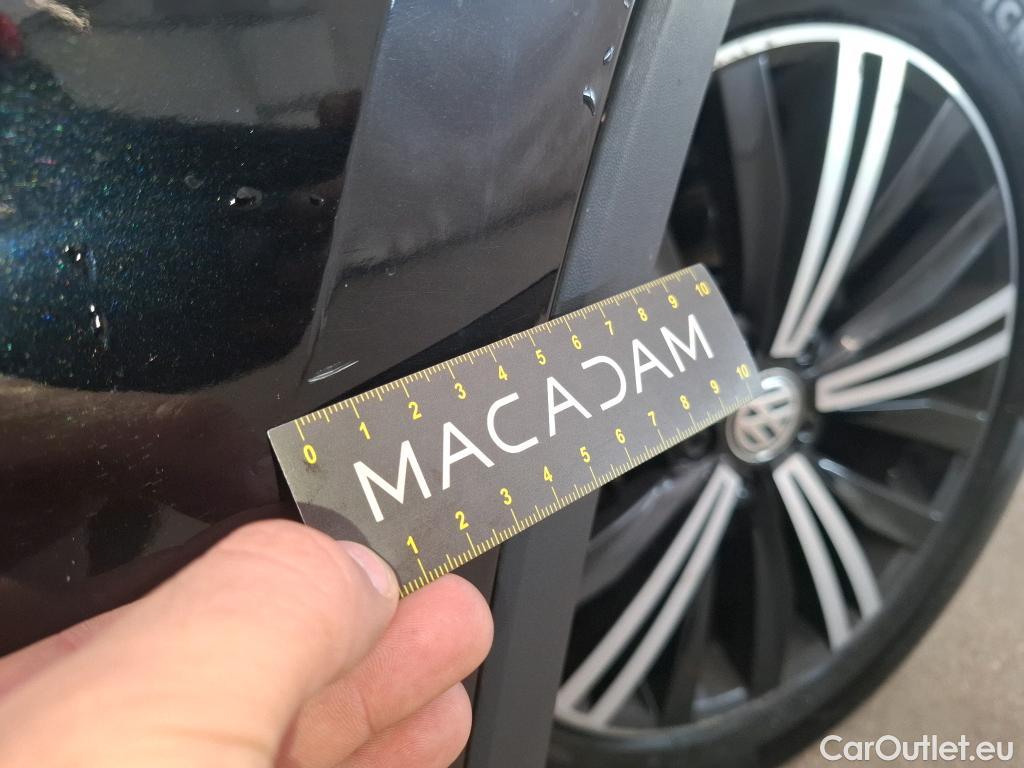  Volkswagen  Tiguan VOLKSWAGEN  5p SUV 2.0 TDI 150 DSG7 Carat Exclusive #19