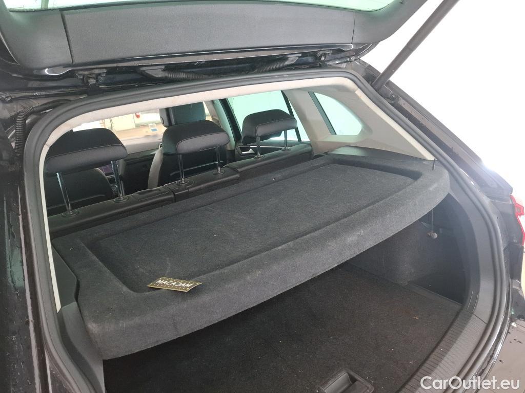  Volkswagen  Tiguan VOLKSWAGEN  5p SUV 2.0 TDI 150 DSG7 Carat Exclusive #52