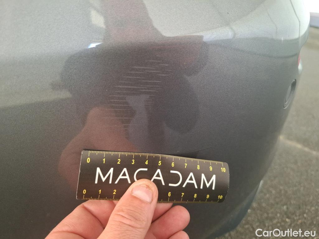  Mercedes  A-Klasse MERCEDES-BENZ Classe A Berline / 2022 / 4P / Berline A 180 d Business Line 8G-DCT #13