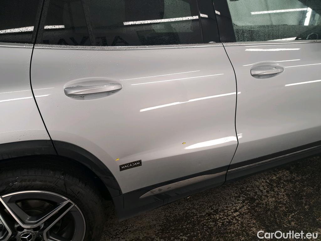  Mercedes  GLA MERCEDES-BENZ  / 2020 / 5P / SUV  200 AMG LINE DCT #1