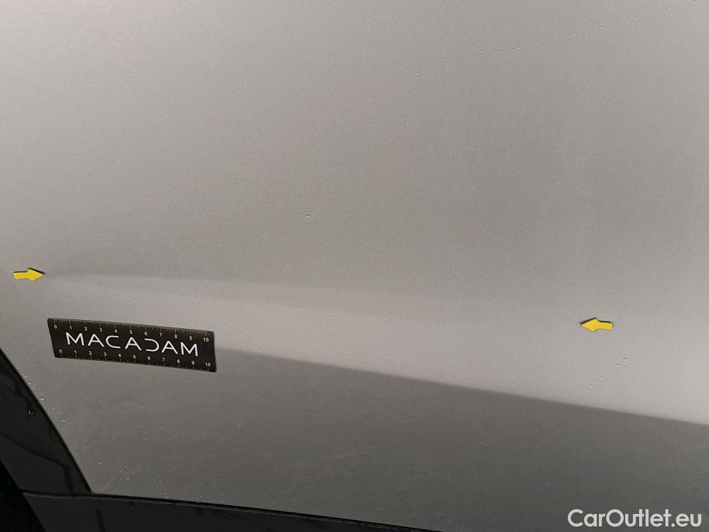  Mercedes  GLA MERCEDES-BENZ  / 2020 / 5P / SUV  200 AMG LINE DCT #2