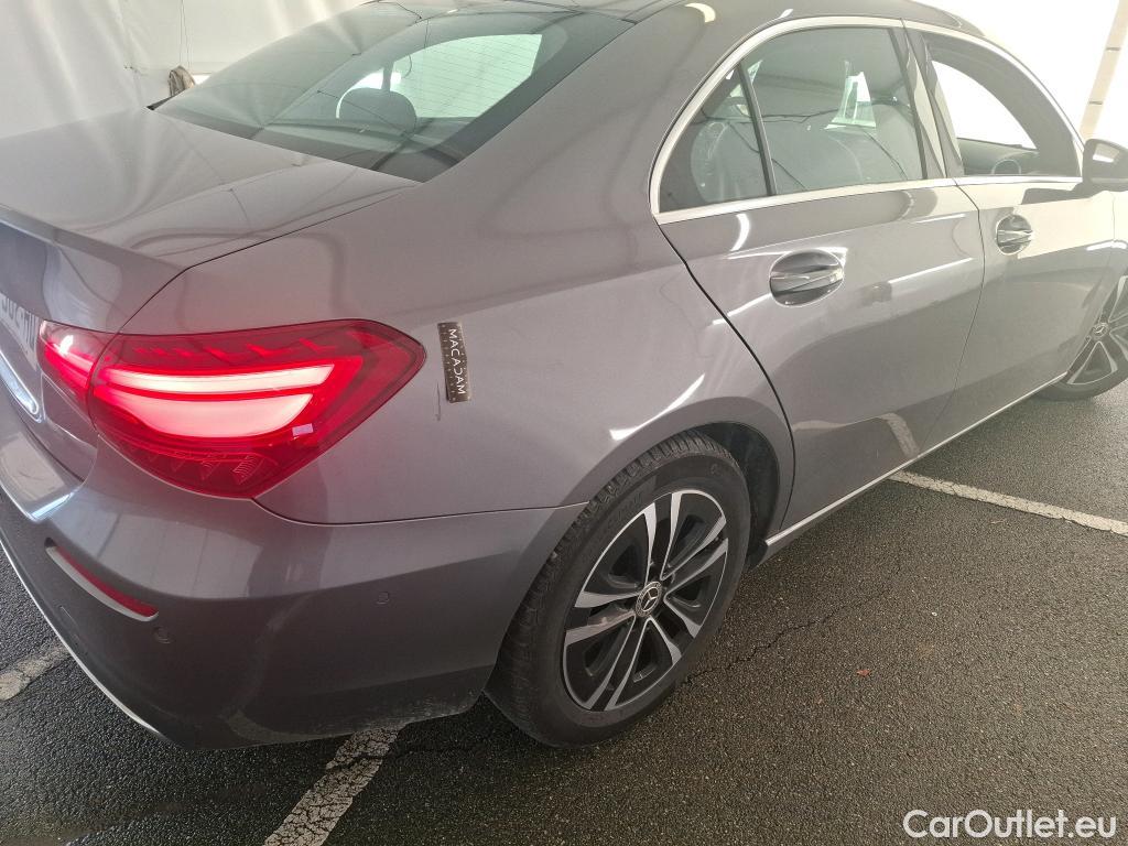  Mercedes  A-Klasse MERCEDES-BENZ Classe A Berline / 2022 / 4P / Berline A 180 d Business Line 8G-DCT #9
