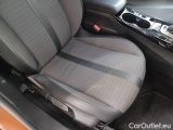  Peugeot  2008 PEUGEOT  / 2019 / 5P / Crossover PureTech 130 EAT8 Allure S/S aut. #14