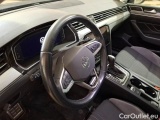  Volkswagen  Passat VOLKSWAGEN  / 2019 / 5P / STATION WAGON VAR. 2.0TDI SCR 147KW DSG 4MOT ALLTRACK #115