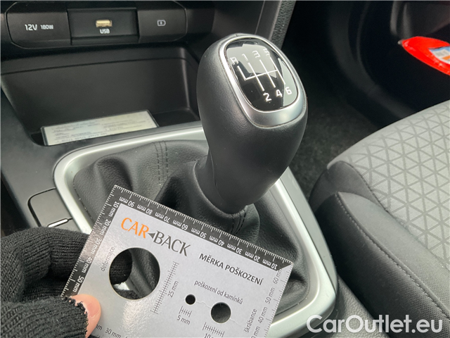  KIA  Cee'd Ceed SW 1.5 T-GDI 118 Fresh #16