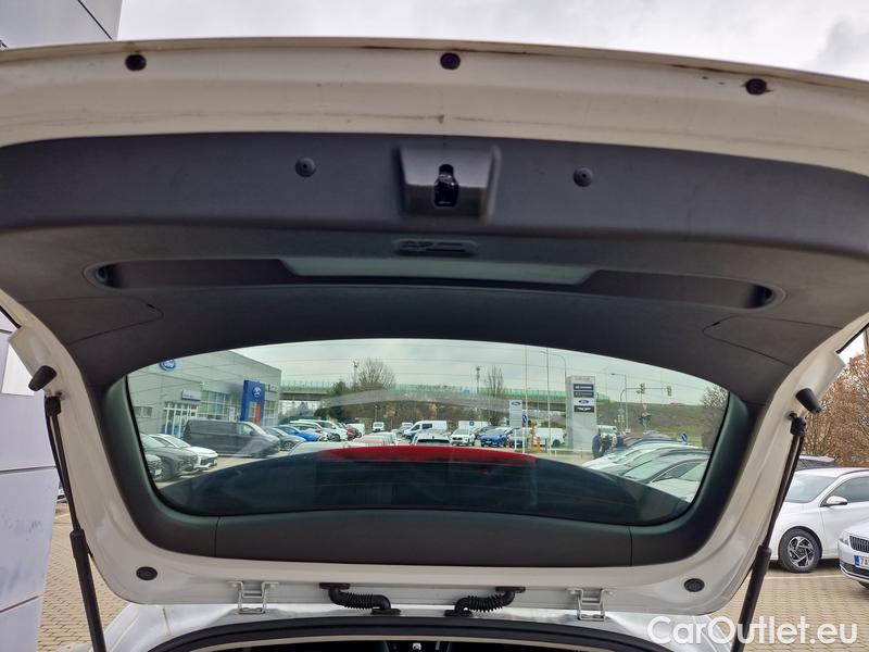  Hyundai  i30   cw (PD)(2017->)  kom.1.6CRDi 115 Smart #14