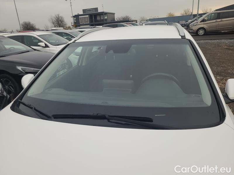  Hyundai  i30  (PD)(01.2017  ->)  kom.1.5T-GDI Family Smart #1