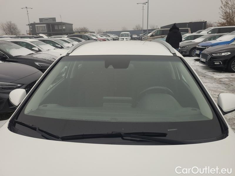  Hyundai  i30   cw (PD)(2017->)  kom.1.5T-GDI Family Smart #1