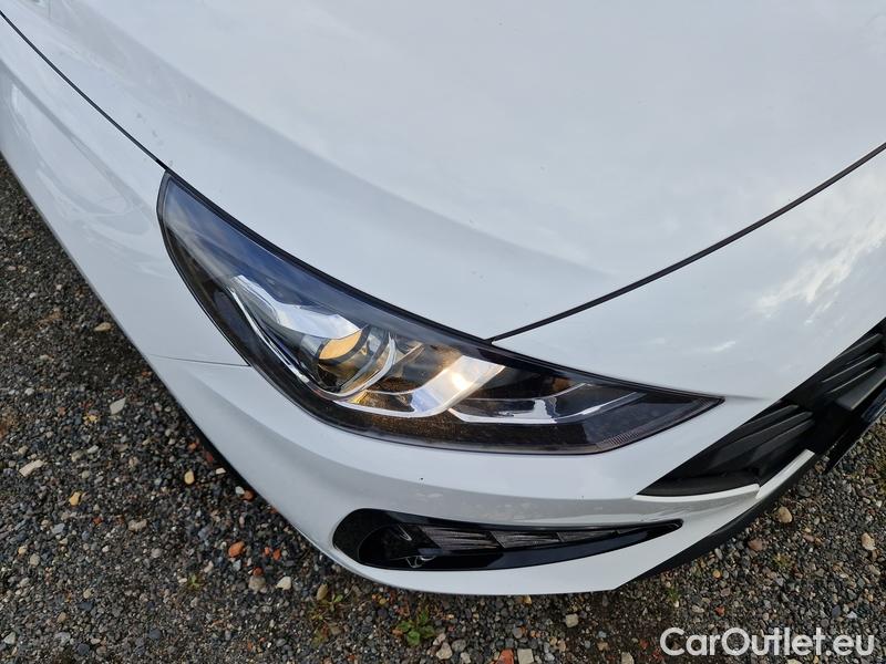  Hyundai  i30  (PD)(01.2017 ->)  kom.1.0TGDI 120 Comfort #8