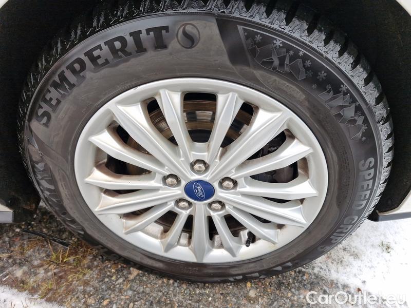  Ford  Focus   Turnier (CGE)(2018->) Foc.Kom.1.5EBl.120 Titanium #13