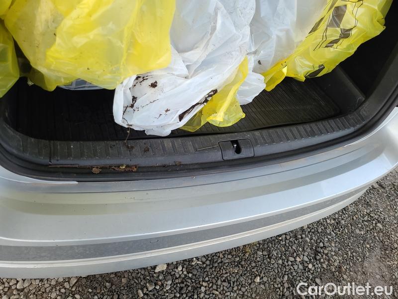  Skoda  Octavia  Combi (NX3)(2020) Oct.Combi 2.0TDI 85 Ambition #19