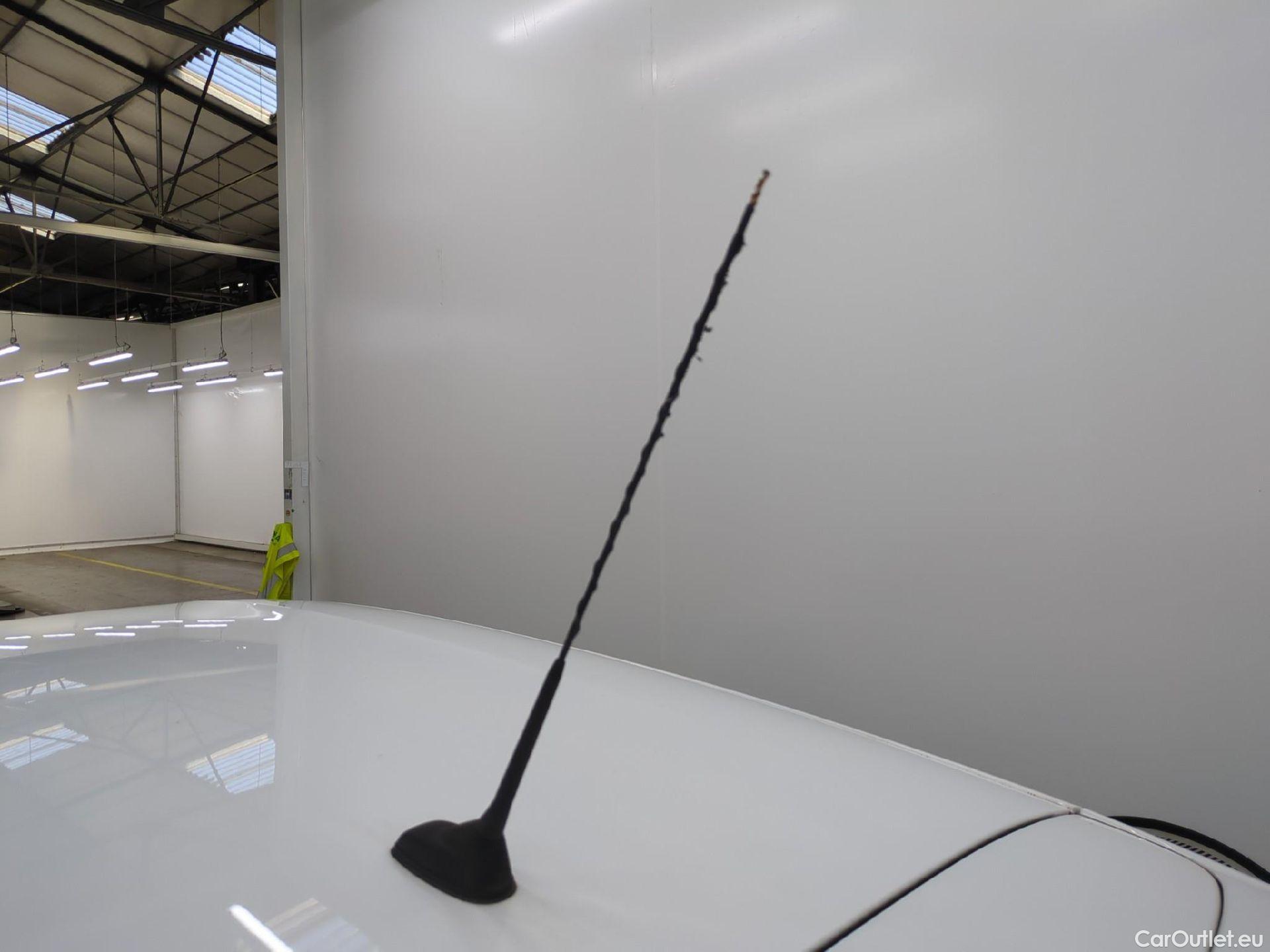  Citroen  C4 Cactus  Feel Nav Société 1.5 BlueHDi 100CV BVM6 E6dT #5