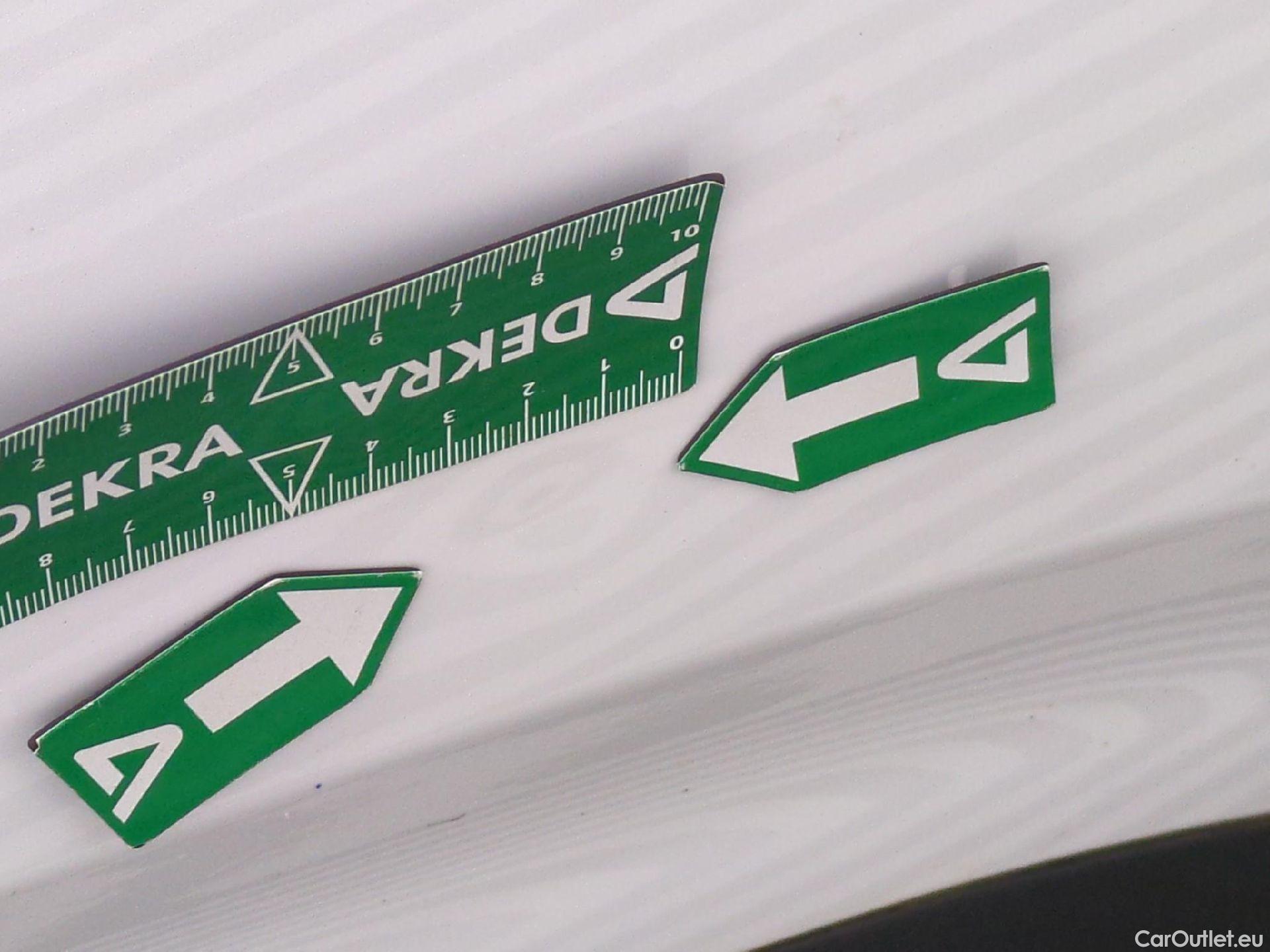  Citroen  C4 Cactus  Feel Nav Société 1.5 BlueHDi 100CV BVM6 E6dT #16