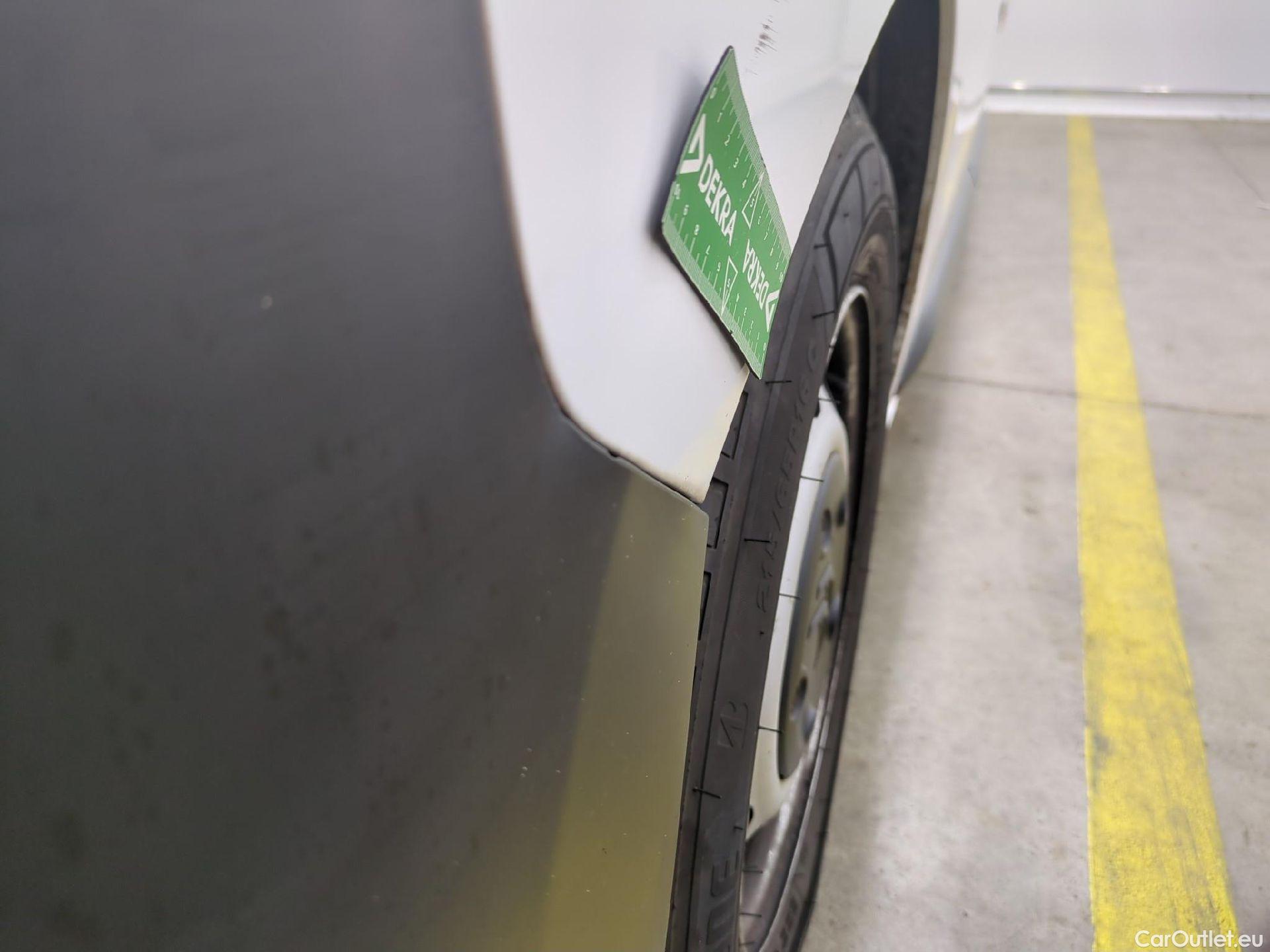  Citroen  Jumpy  Fourgon Club M 1.5 BlueHDi 100CV BVM6 E6dT #22