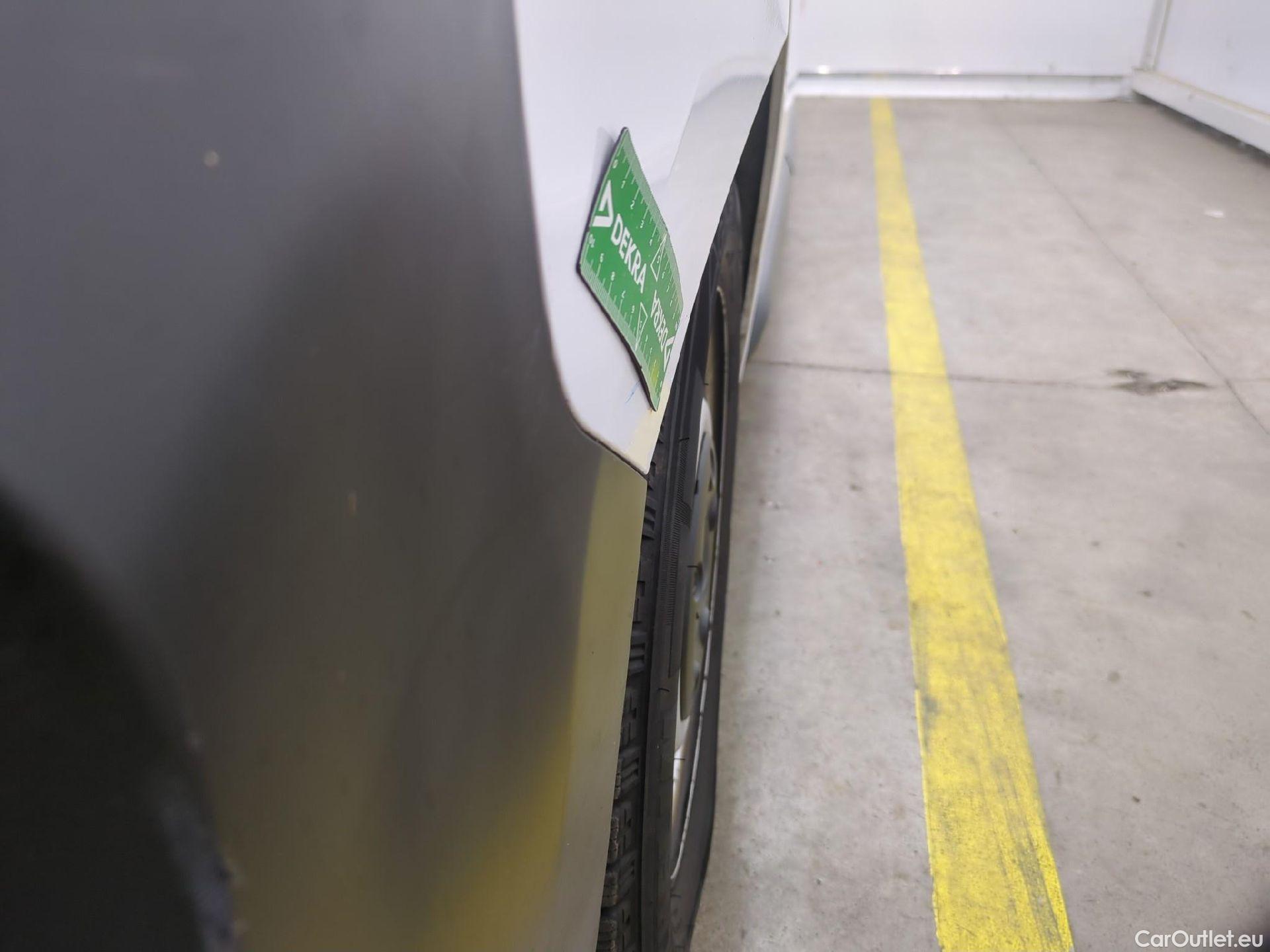  Citroen  Jumpy  Fourgon Club M 1.5 BlueHDi 100CV BVM6 E6dT #13