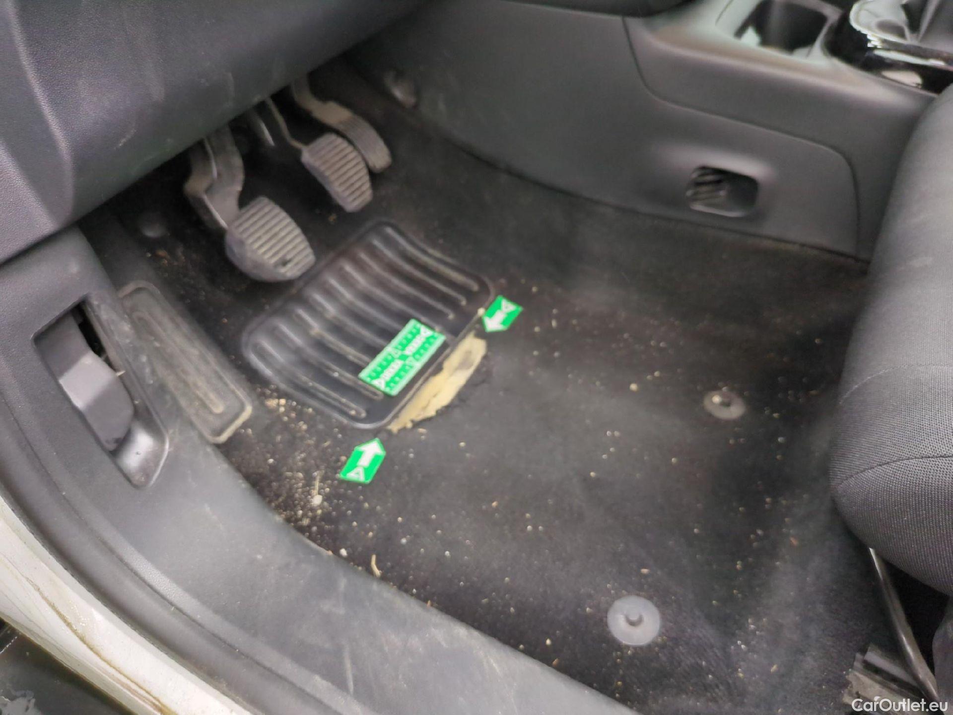  Citroen  C4 Cactus  Feel Nav Société 1.5 BlueHDi 100CV BVM6 E6dT #6