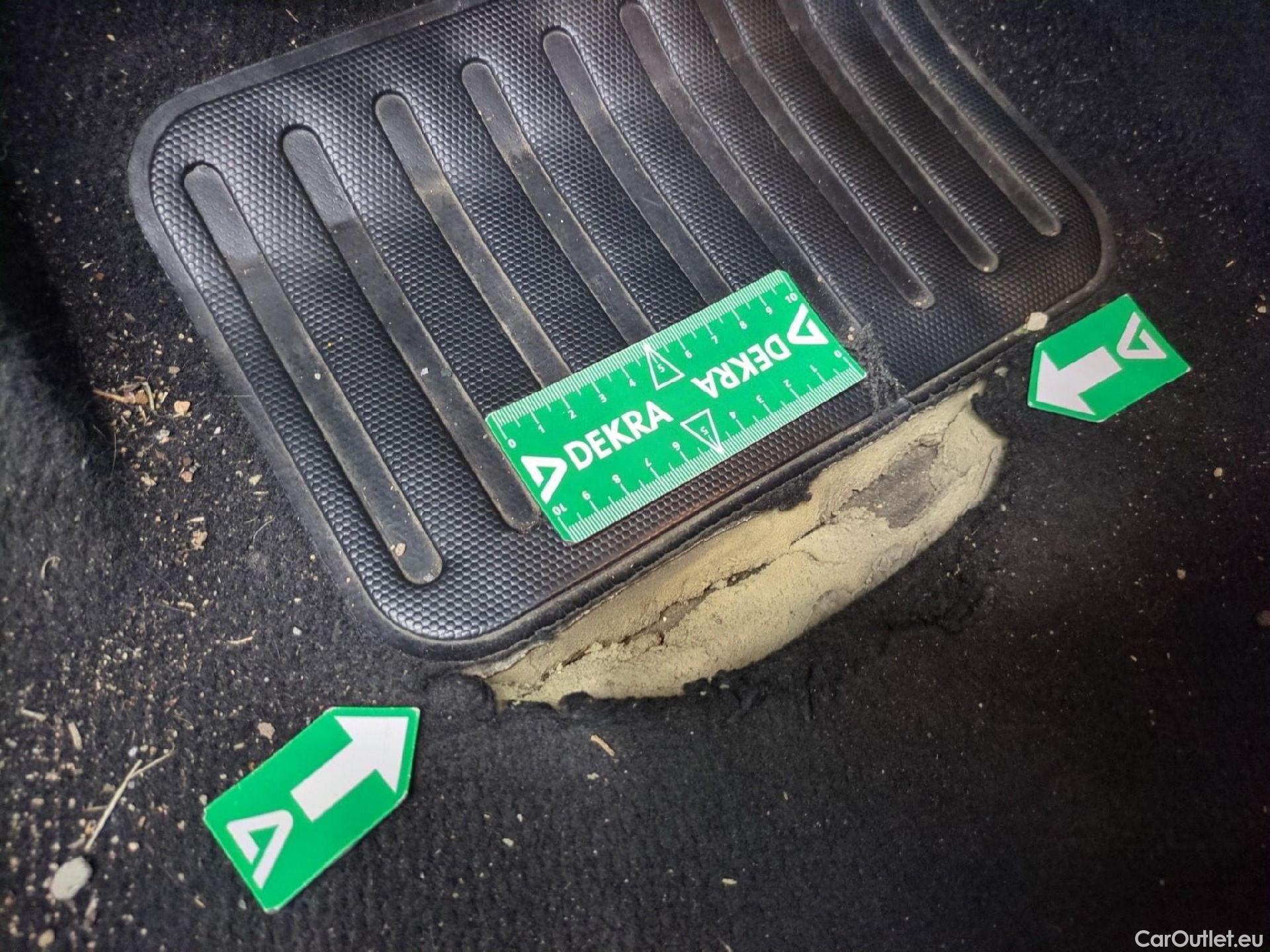  Citroen  C4 Cactus  Feel Nav Société 1.5 BlueHDi 100CV BVM6 E6dT #7