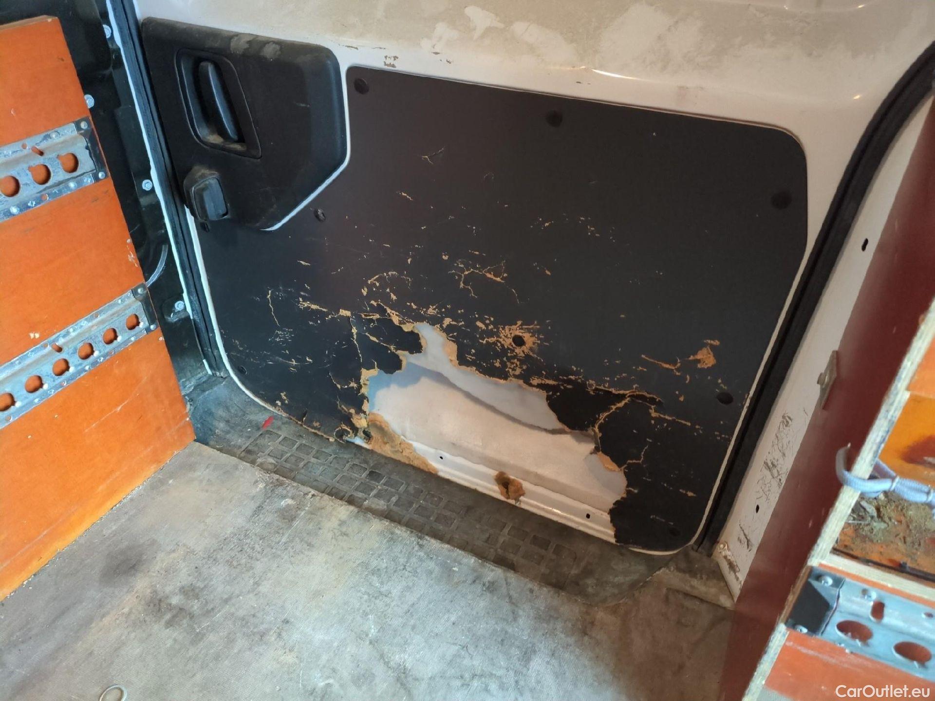  Citroen  Jumpy  Fourgon Club M 1.5 BlueHDi 100CV BVM6 E6dT #14