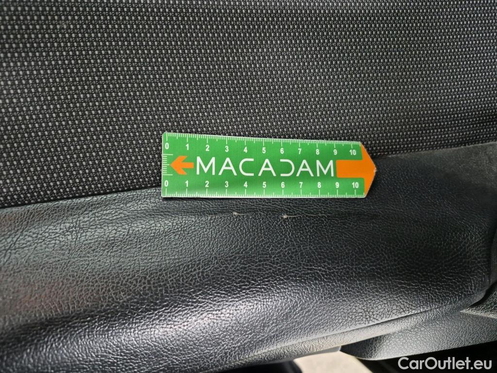  Peugeot  Expert  Fourgon Premium Compact 1.5 HDi 120CV BVM6 E6dT #37