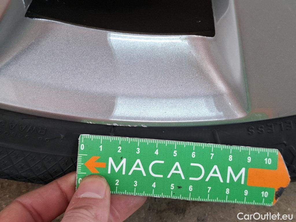  Peugeot  308 PEUGEOT  VU 5p Berline 16 BlueHDi 100 Active Business R #36