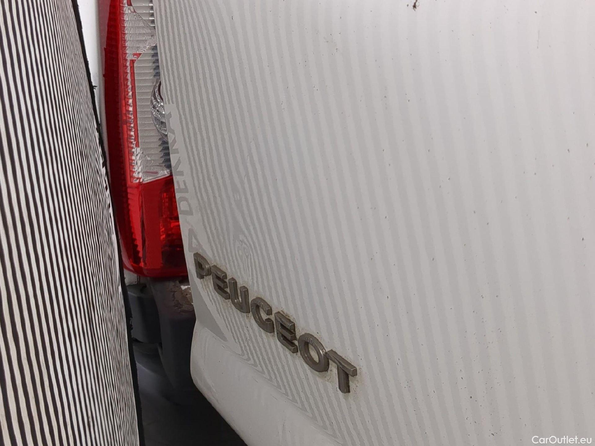  Peugeot  Expert  Fourgon  Fourgon L1H1 Pack CD Clim 2.0 130CV BVM6 #64