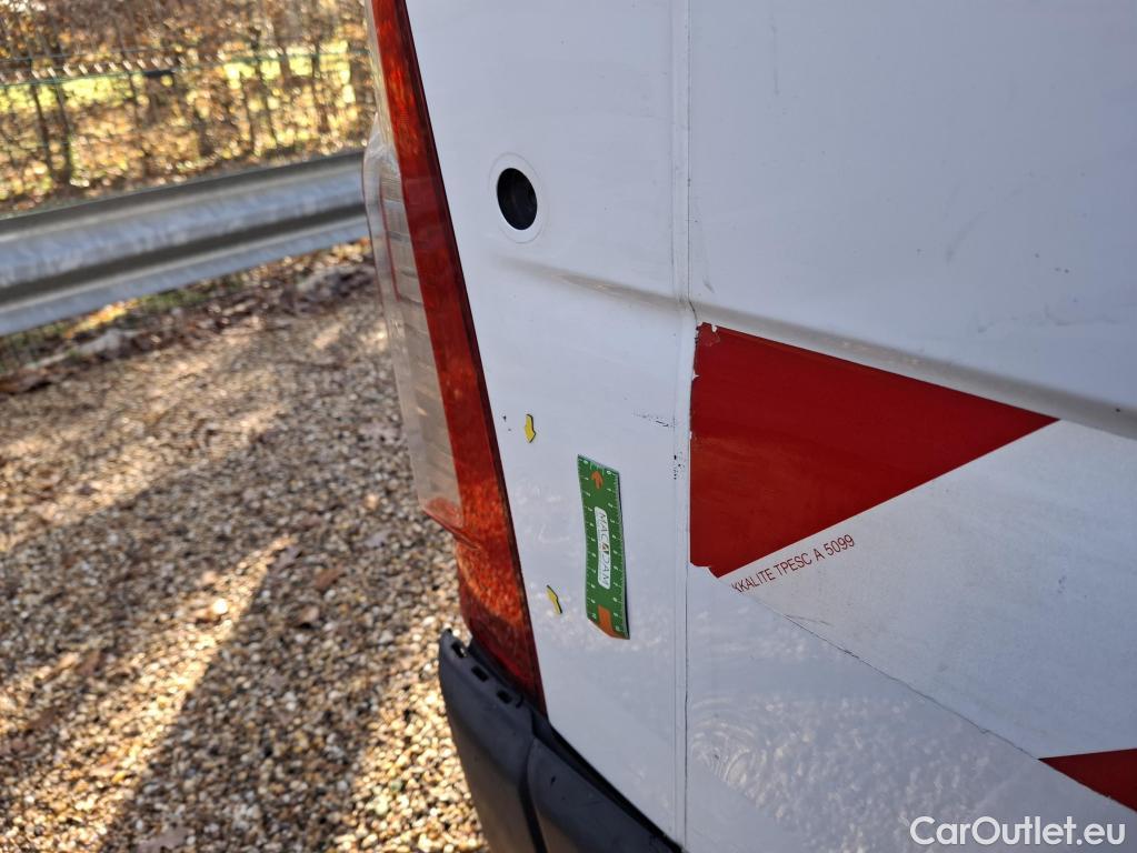  Nissan  NV400 NISSAN  VU 4p Fourgon L3H2 2.3 DCI TT 165 S/S 3500 Business #59