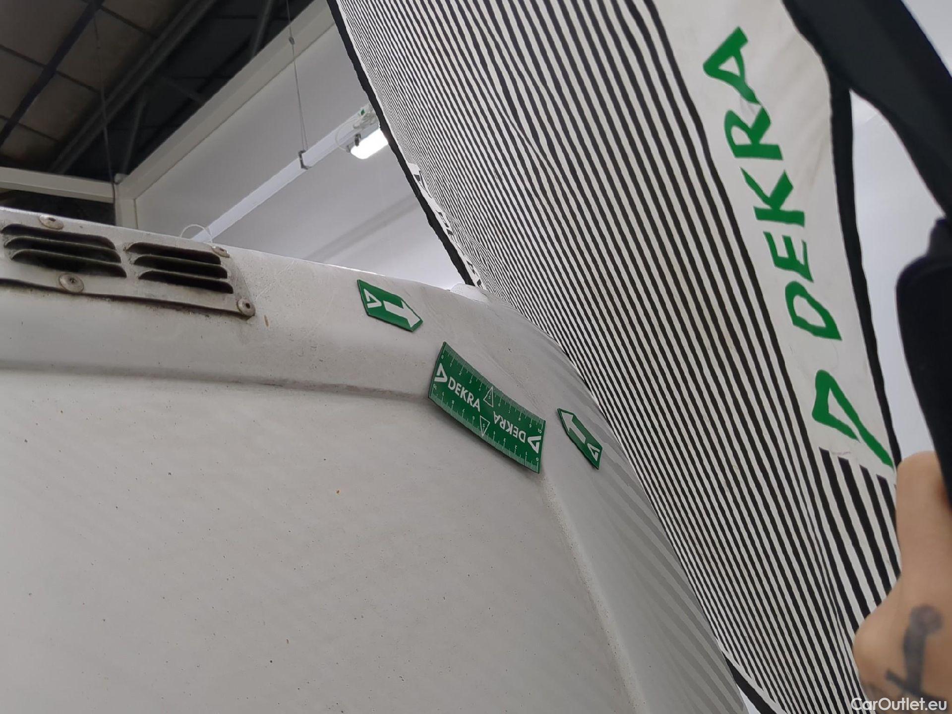  Peugeot  Expert  Fourgon  Fourgon L1H1 Pack CD Clim 2.0 130CV BVM6 #72