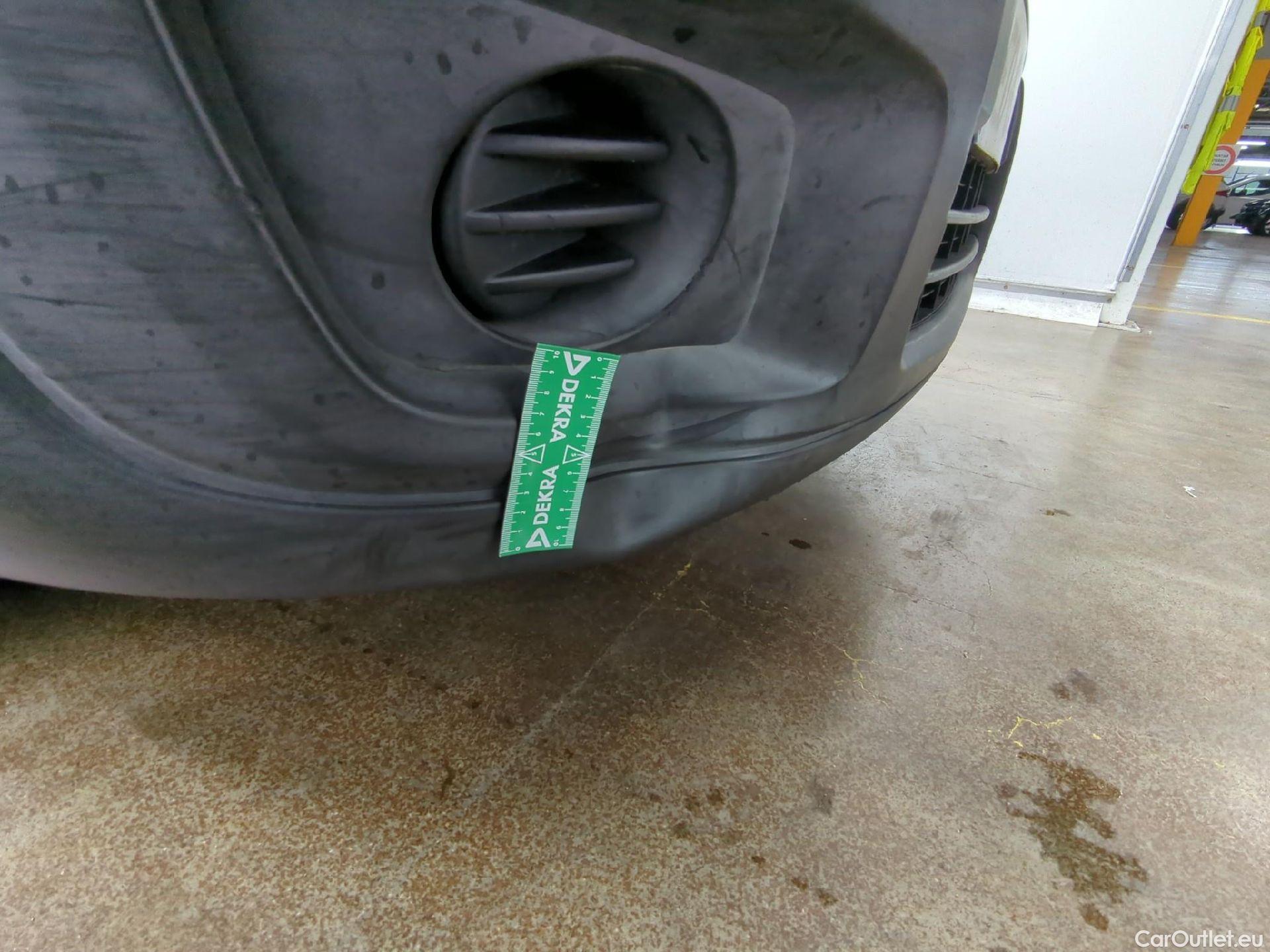  Peugeot  Expert  Fourgon  Fourgon L1H1 Pack CD Clim 2.0 130CV BVM6 #39