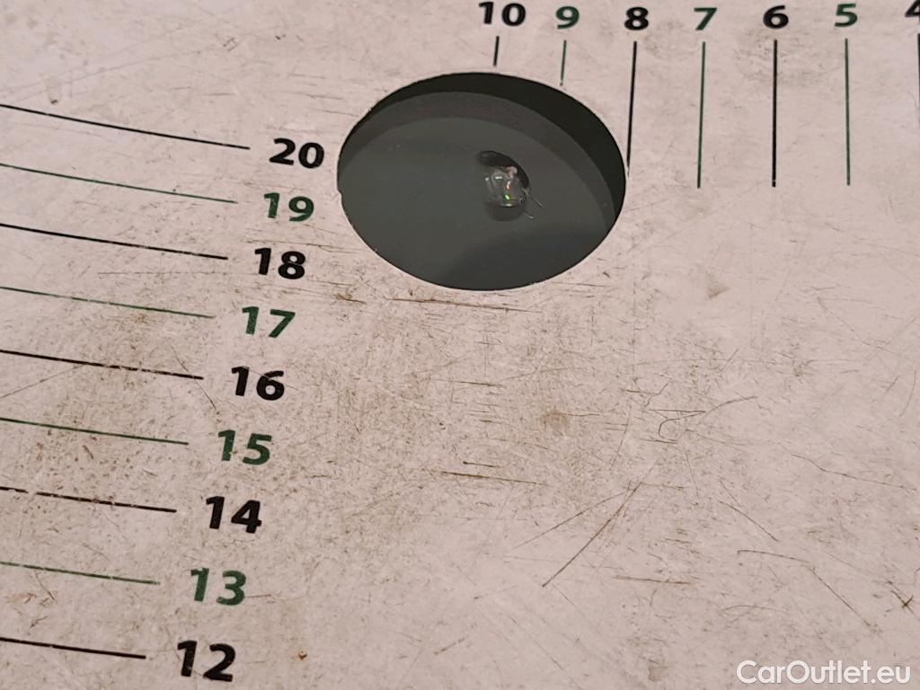  Nissan  NV400 NISSAN  / 2014 / 4P / Fourgon tôlé L2H2 2.3 dCi 165 EUVI S/S 3t5 N-Connecta #2