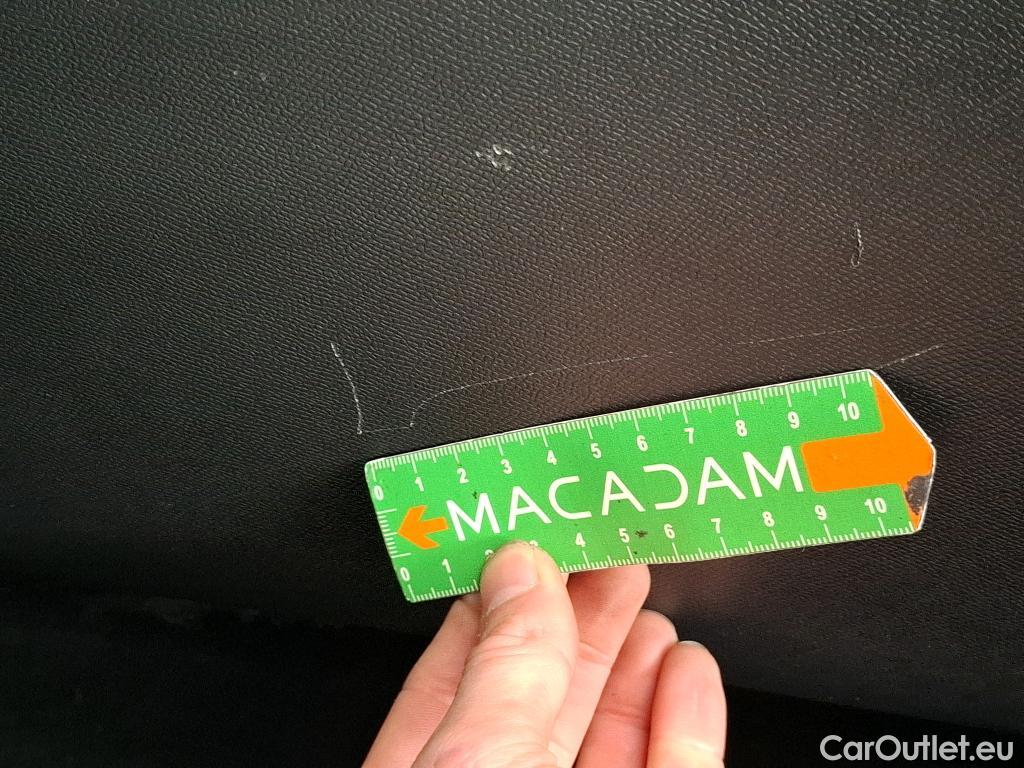  Peugeot  308 PEUGEOT  VU 5p Berline 16 BlueHDi 100 Active Business R #19