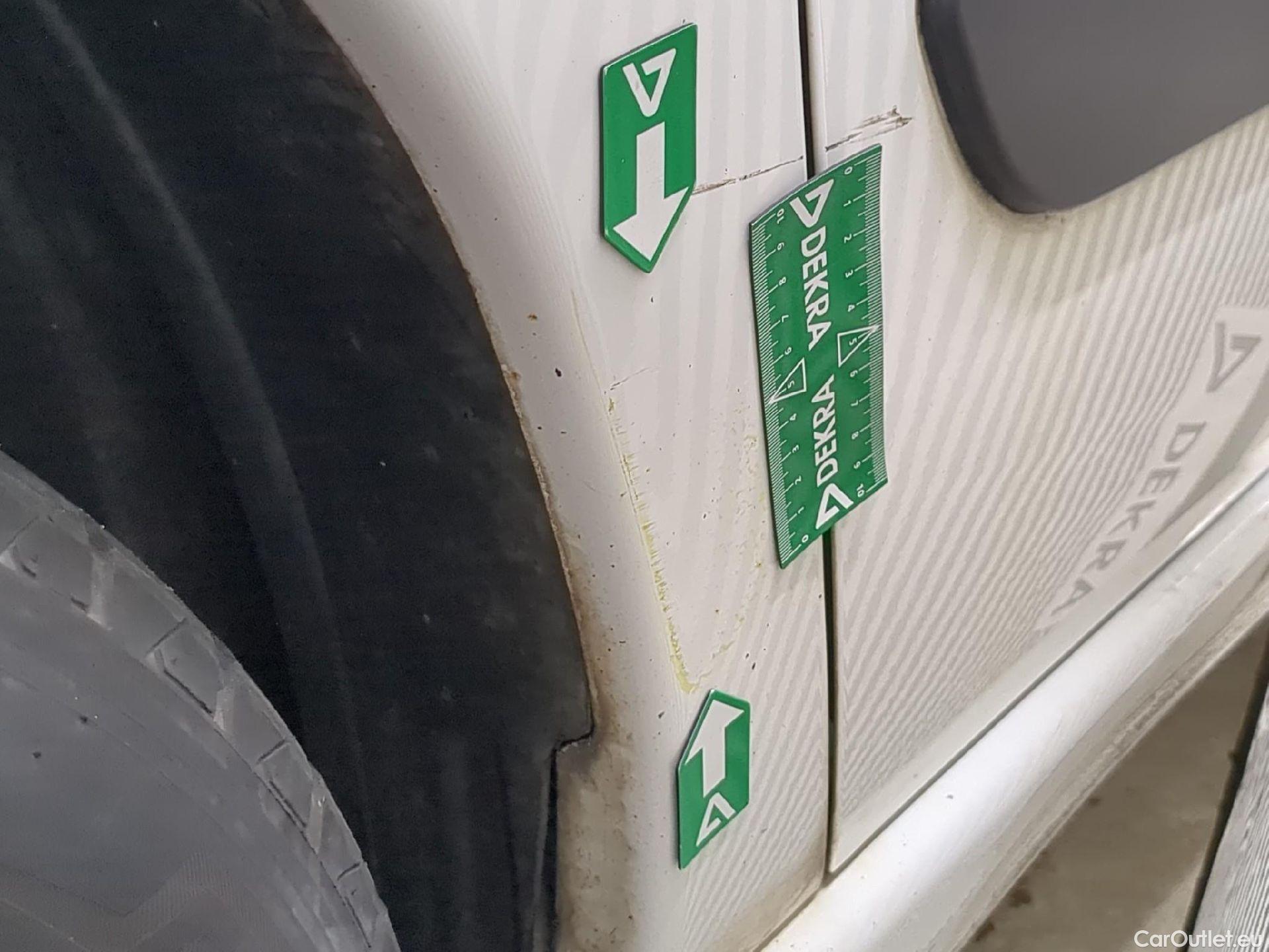  Peugeot  Expert  Fourgon  Fourgon L1H1 Pack CD Clim 2.0 130CV BVM6 #44