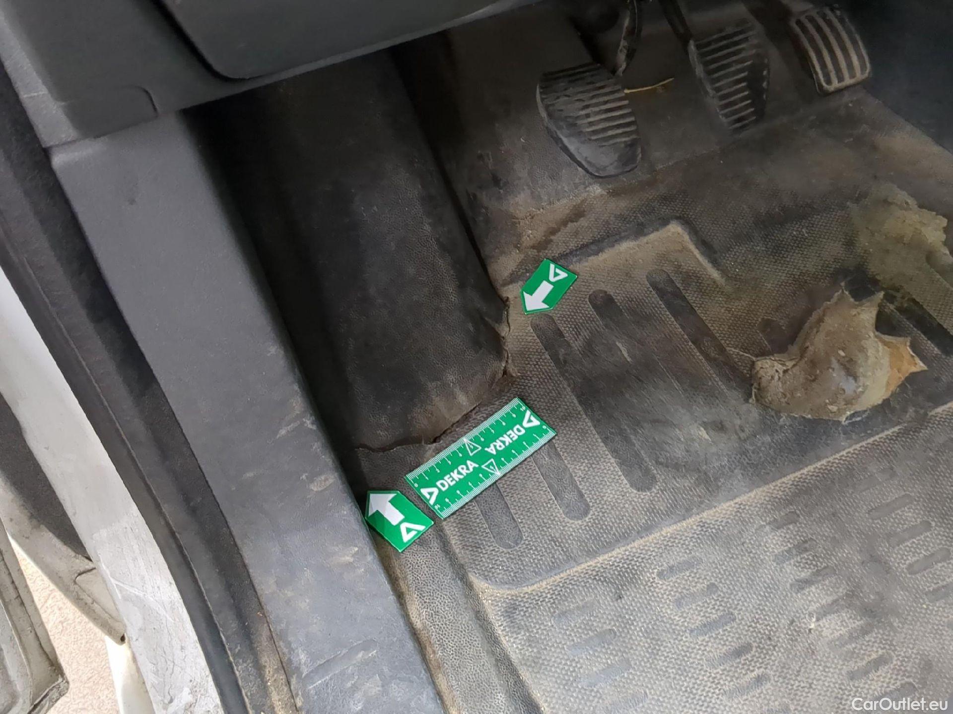  Peugeot  Expert  Fourgon  Fourgon L1H1 Pack CD Clim 2.0 130CV BVM6 #10