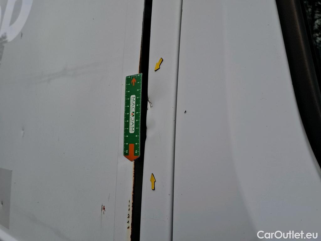  Nissan  NV400 NISSAN  VU 4p Fourgon L3H2 2.3 DCI TT 165 S/S 3500 Business #4