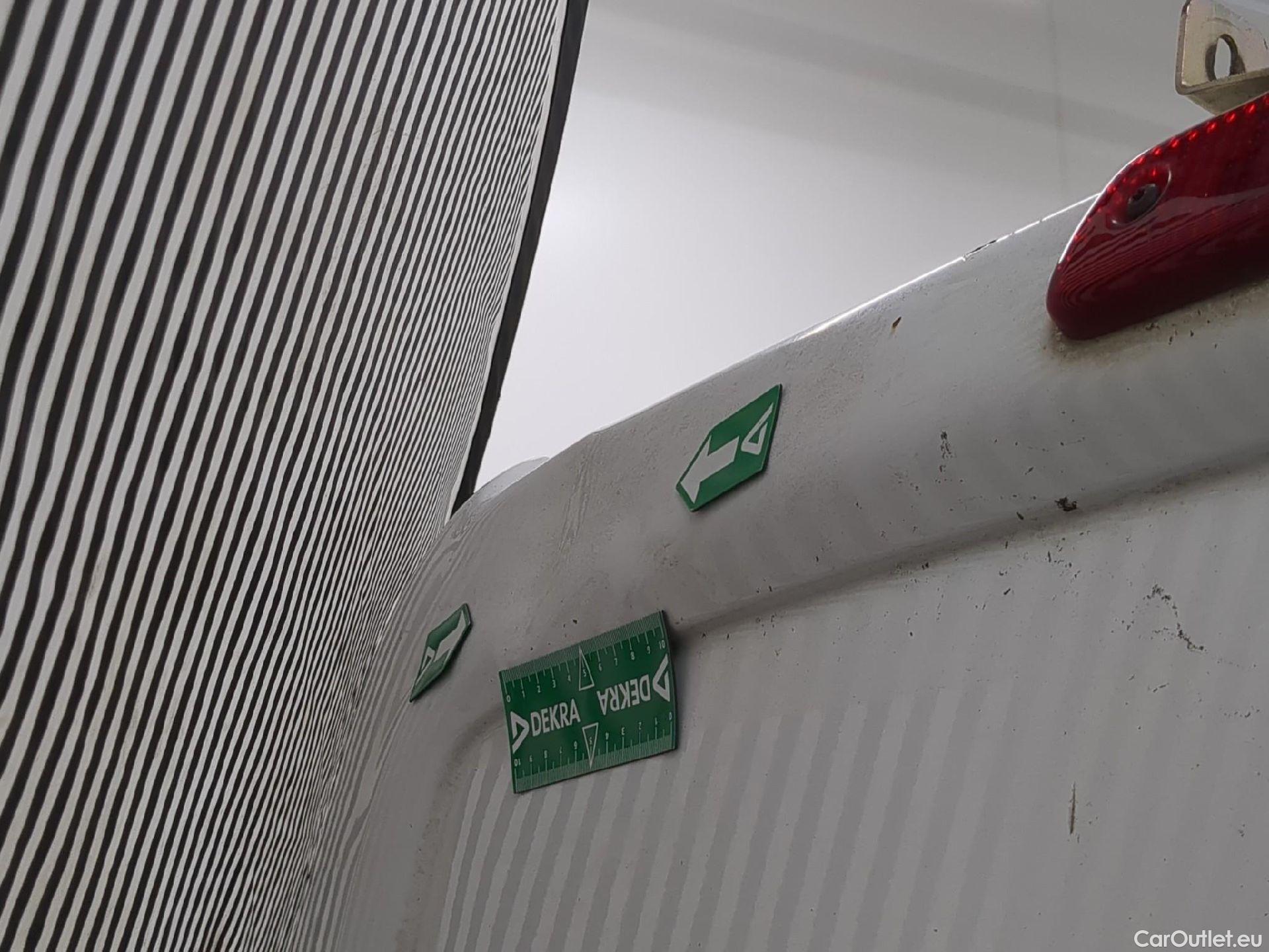  Peugeot  Expert  Fourgon  Fourgon L1H1 Pack CD Clim 2.0 130CV BVM6 #63