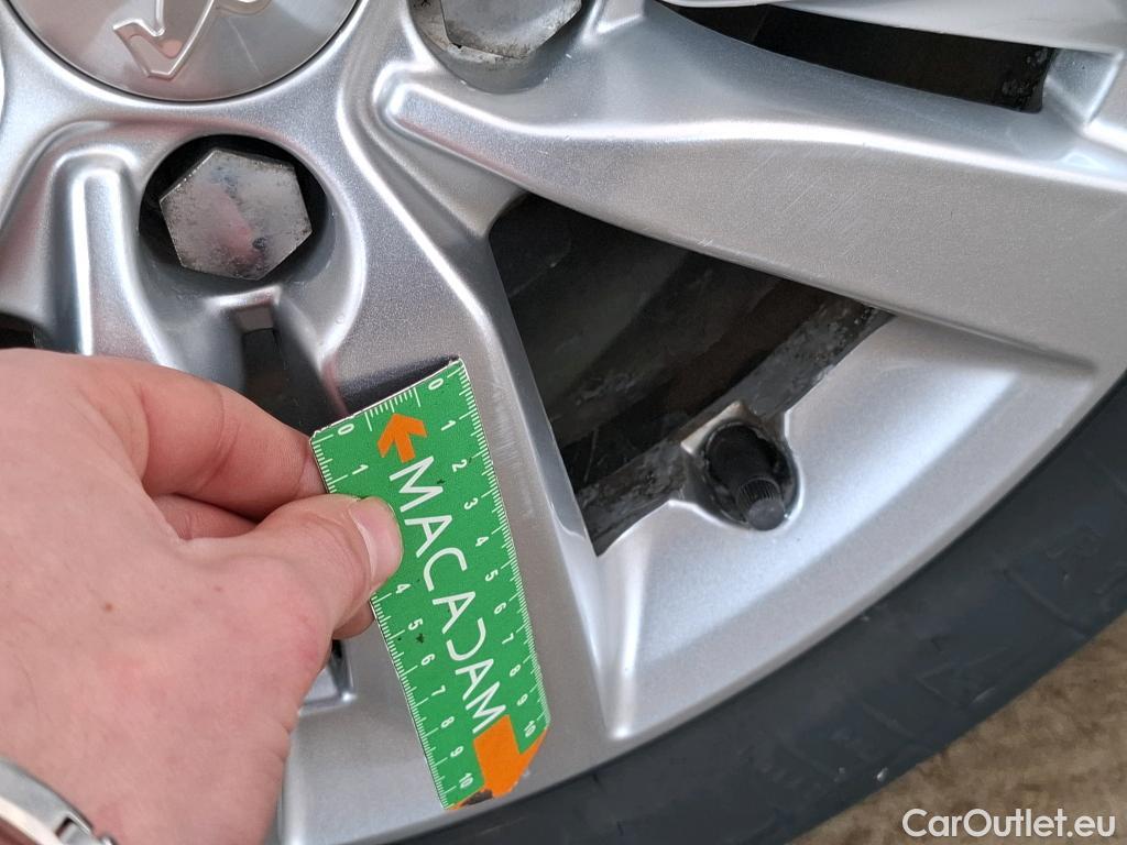  Peugeot  308 PEUGEOT  VU 5p Berline 16 BlueHDi 100 Active Business R #16