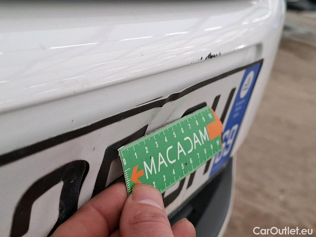  Peugeot  308 PEUGEOT  VU 5p Berline 16 BlueHDi 100 Active Business R #31